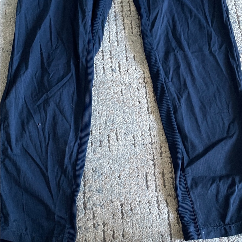 Lululemon Beyond The Studio Crop Pants - Picture 7 of 9